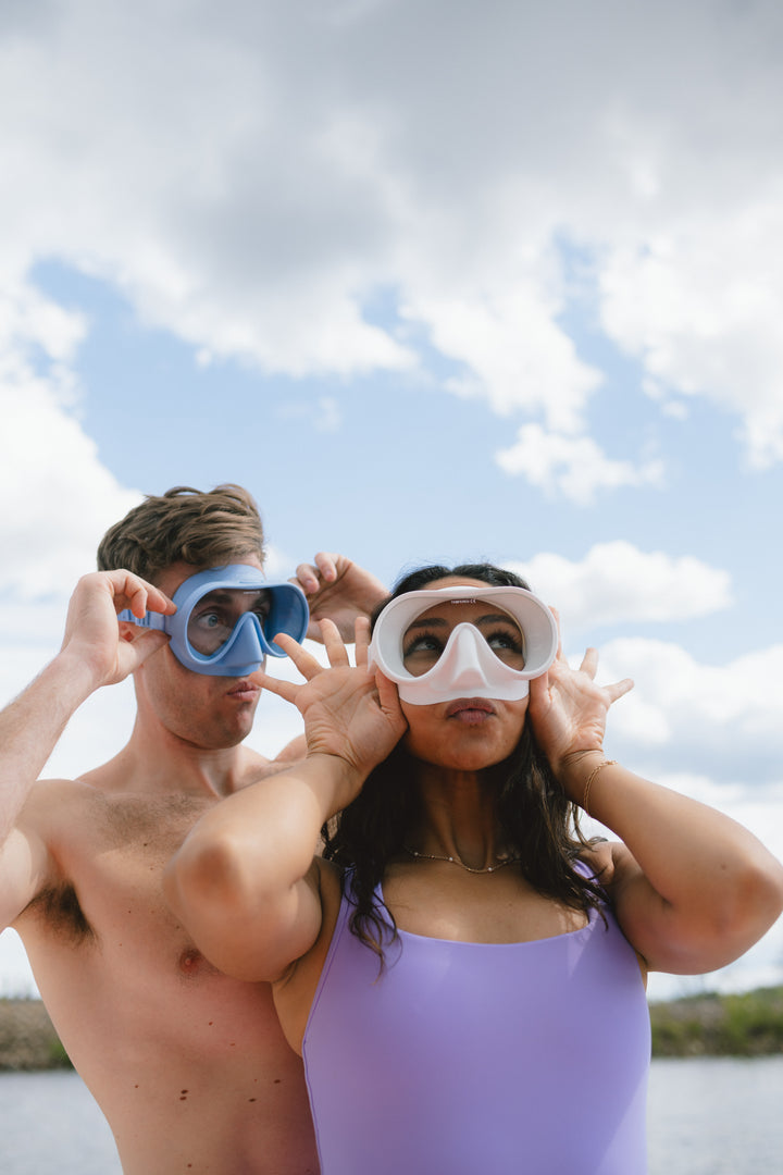 Cloud White Adult Scuba Goggles
